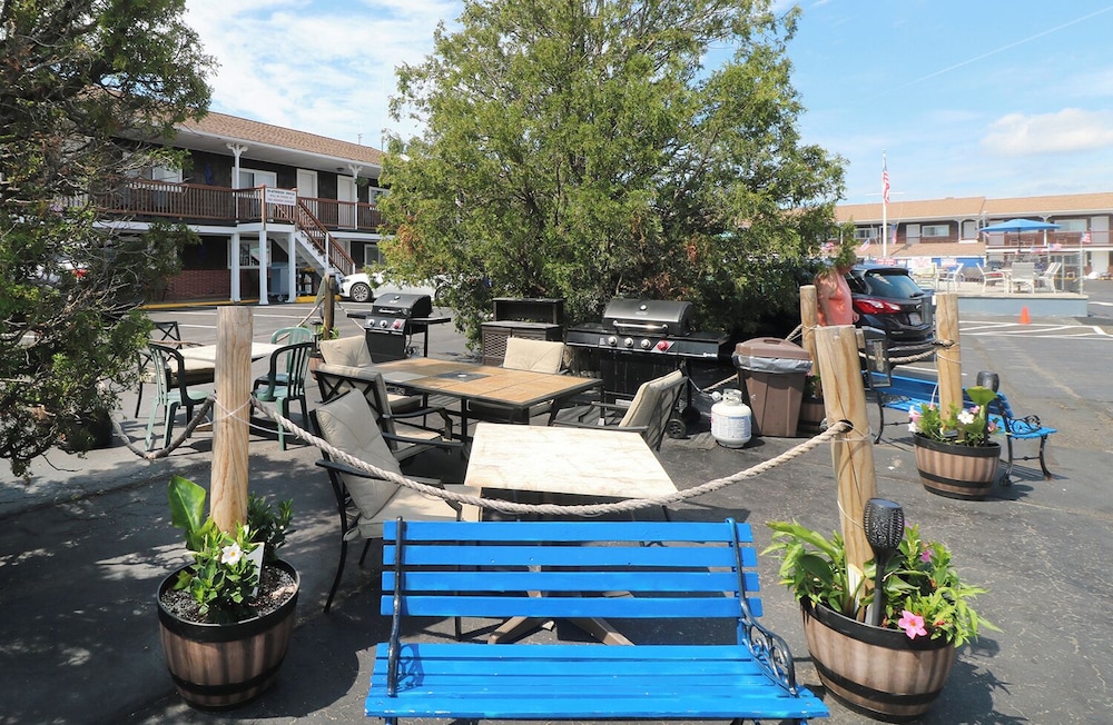 Janmere Motel - photo 102