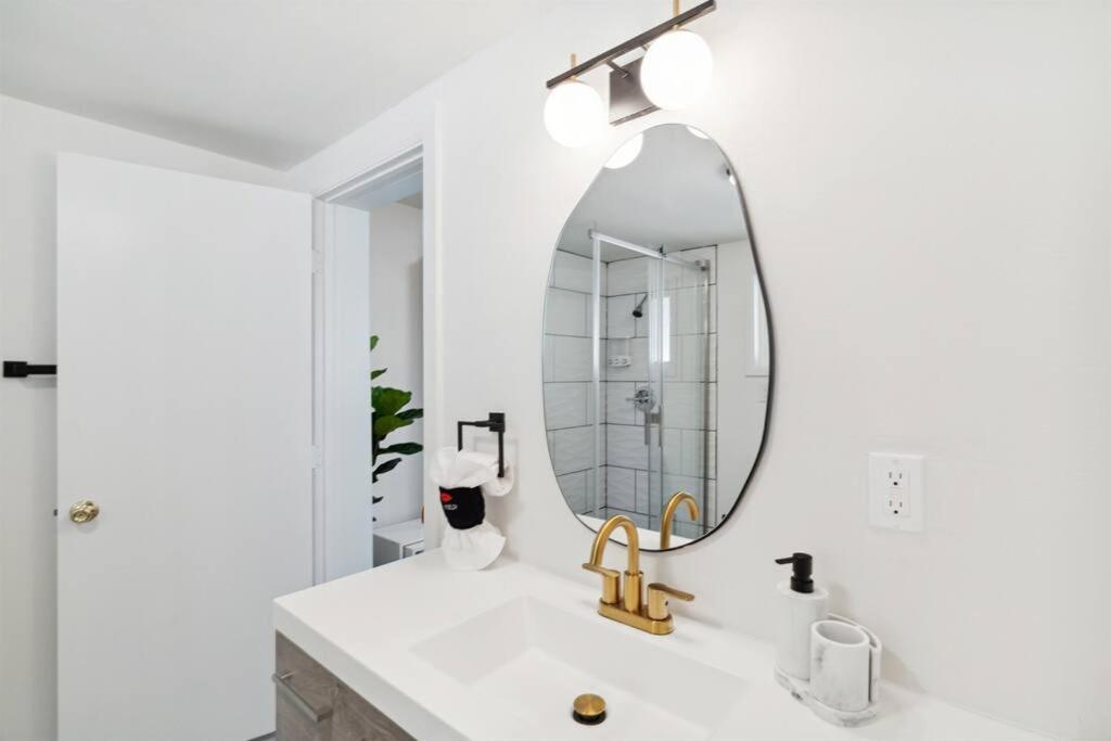 Studio 8 Minutes to Old Town Scottsdale - featured photo
