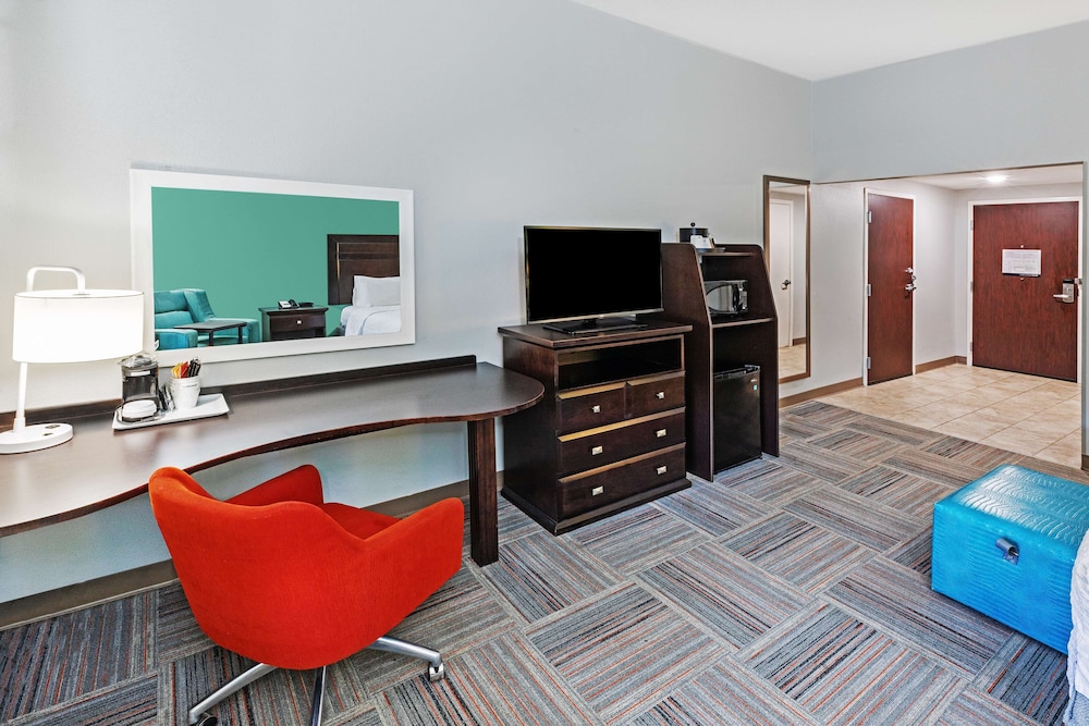 Hampton Inn Miami - photo 20