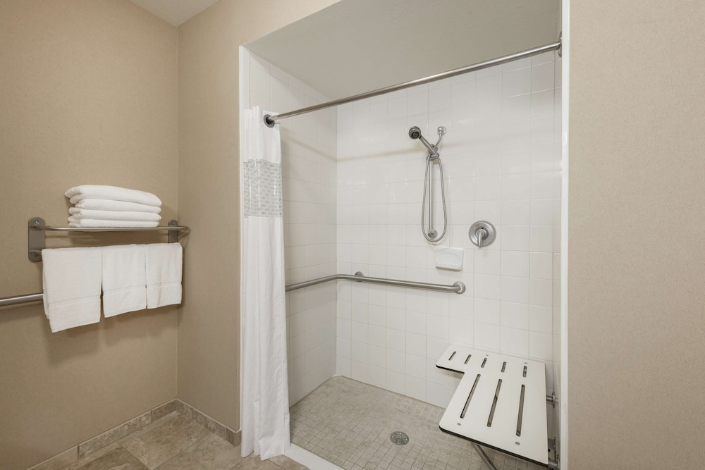 Hampton Inn Branson Branson Hills - photo 23