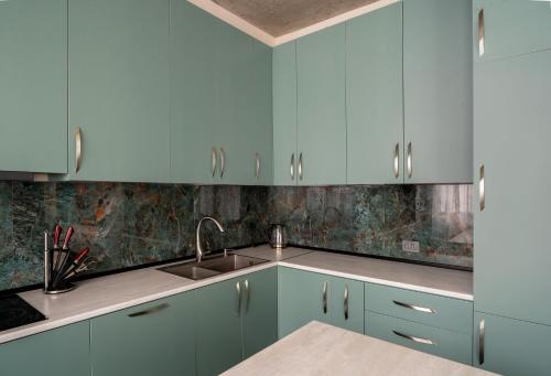 Niabi 3 beadrooms apartments