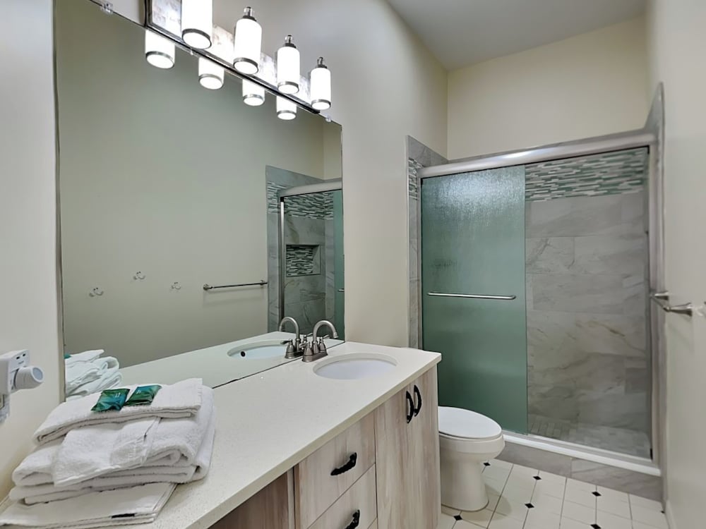 244 Flamingo - photo 17