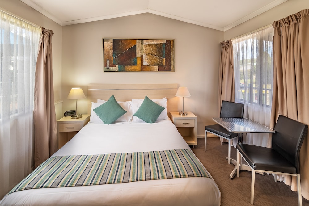 Ingenia Holidays Nepean River — Emu Plains