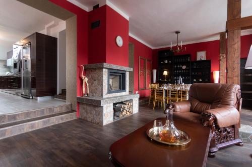 Golden Tree Loft in the Heart of Prague — 4-Star Luxury Hotel in Prague, Czech Republic