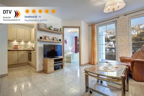 Ostseeresidenz Gorki Park 11 mit Wellness und Schwimmbad — 4-Star Luxury Hotel in Seebad Bansin, Germany