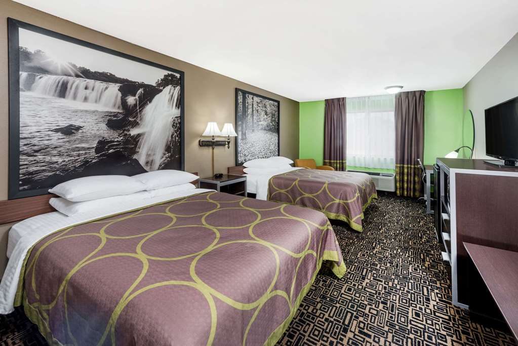 Super 8 by Wyndham Warrensburg - photo 9