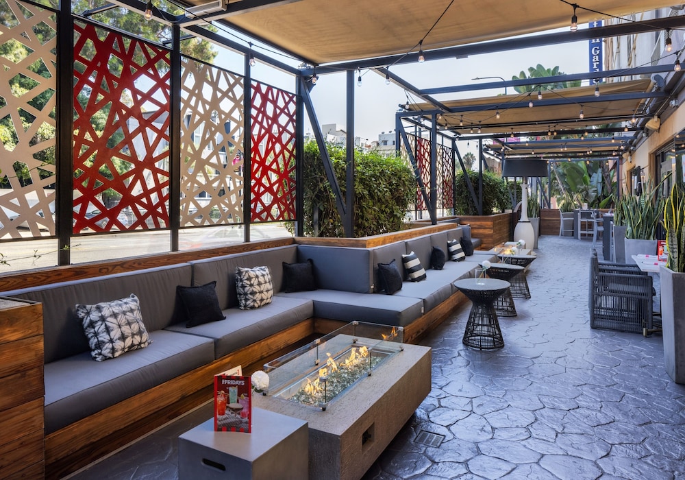 Hilton Garden Inn Los Angeles Hollywood - photo 27