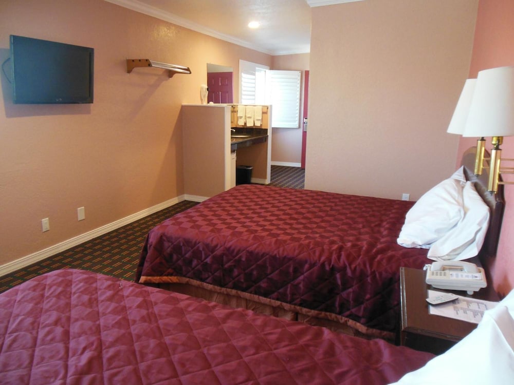 Sealamp Inn - photo 38