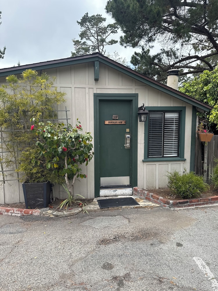 Carmel Resort Inn - photo 122