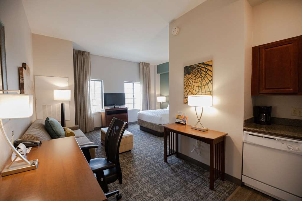 Sonesta ES Suites Baton Rouge University at Southgate - photo 12