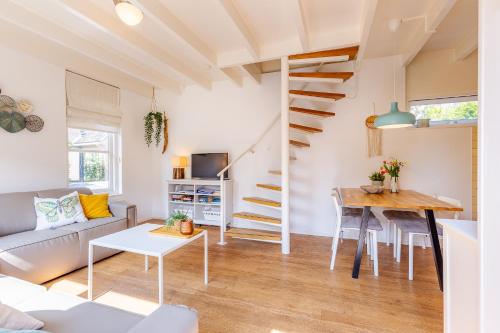 Daisy Rose aan de Jan Tooropstraat in Domburg, Netherlands