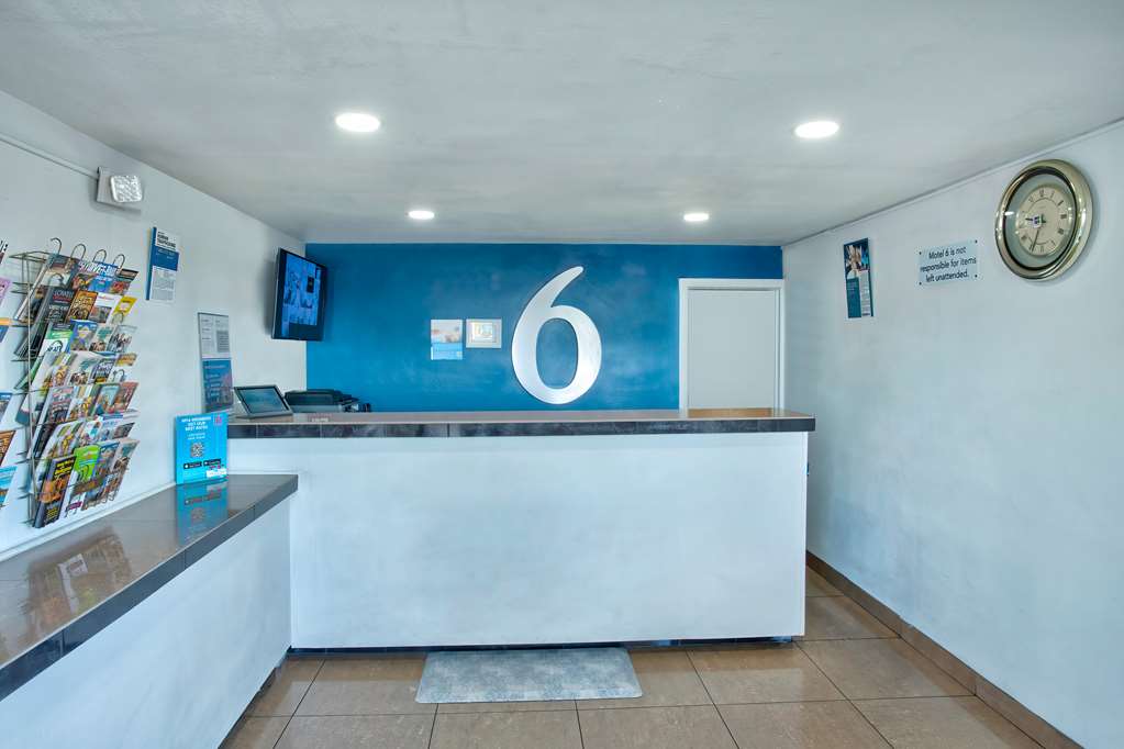 Motel 6 Tucson AZ East Williams Center - photo 25