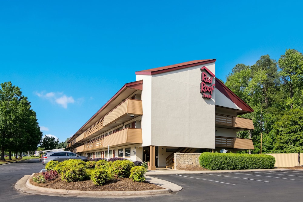 Red Roof Inn Durham Triangle Park - photo 29