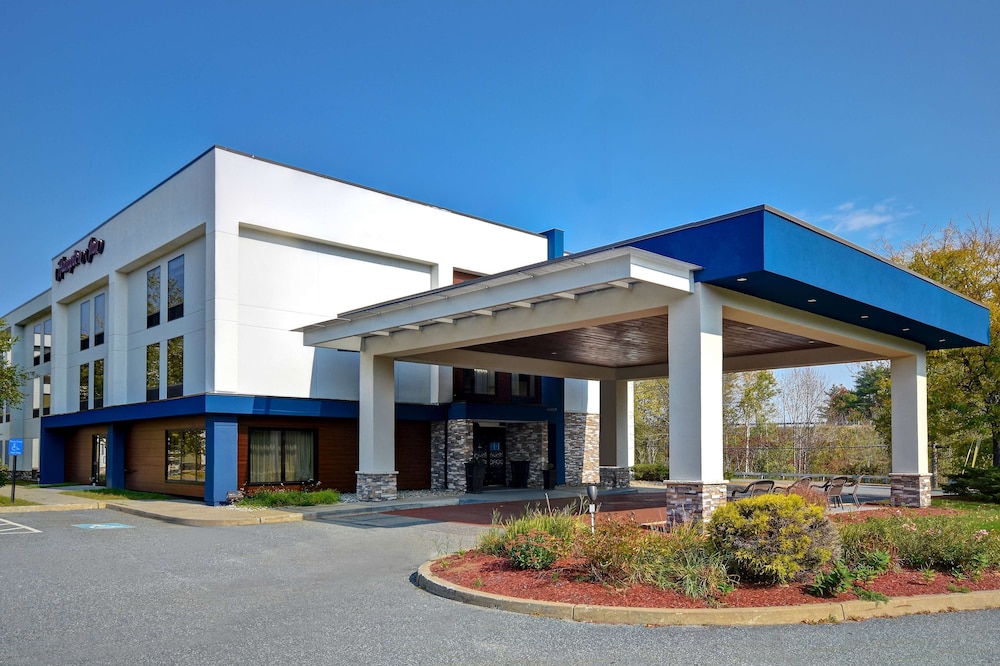 Hampton Inn White River Junction - photo 29