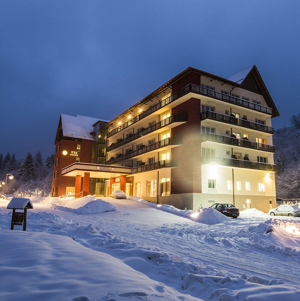 Hotel TTS Spa&Wellness Covasna in Covasna, Romania