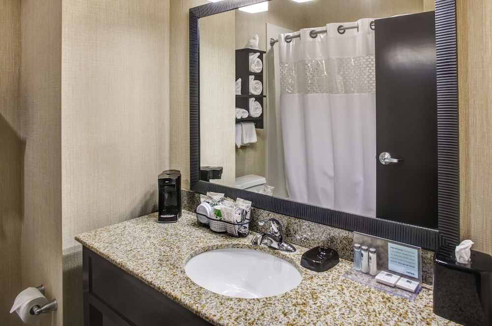 Hampton Inn Thomson - photo 22