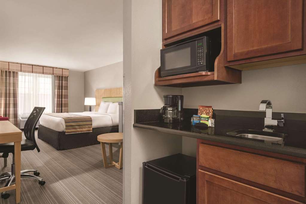 Country Inn & Suites by Radisson Schaumburg IL - photo 13