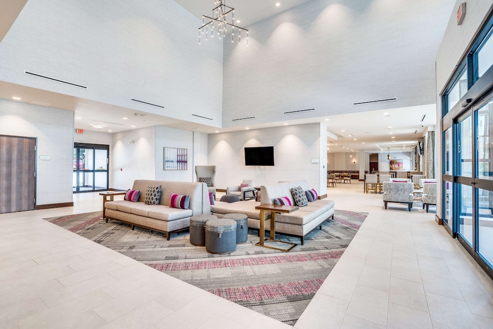 Hilton Garden Inn North Dallas Central Expy - photo 5