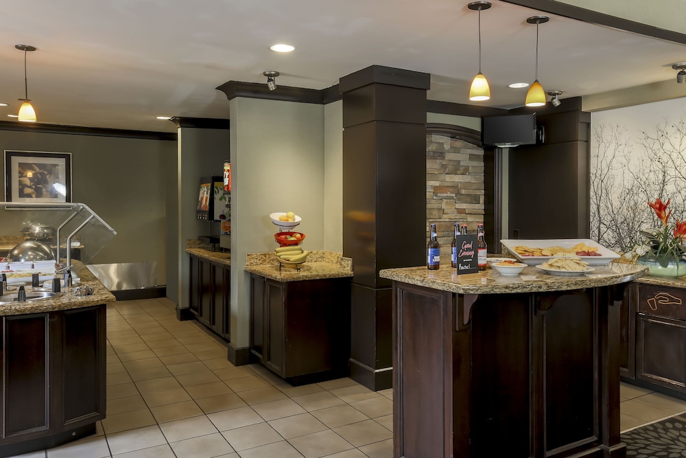 Staybridge Suites Columbus Dublin - photo 39