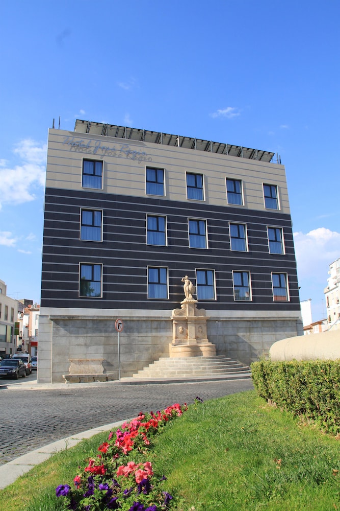 Hotel José Régio — 4-Star Luxury Hotel in Portalegre, Portugal
