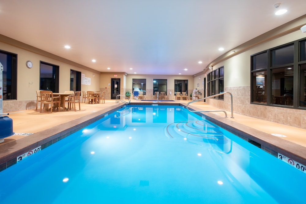 Holiday Inn Express Hotel & Suites Lander by IHG - photo 19