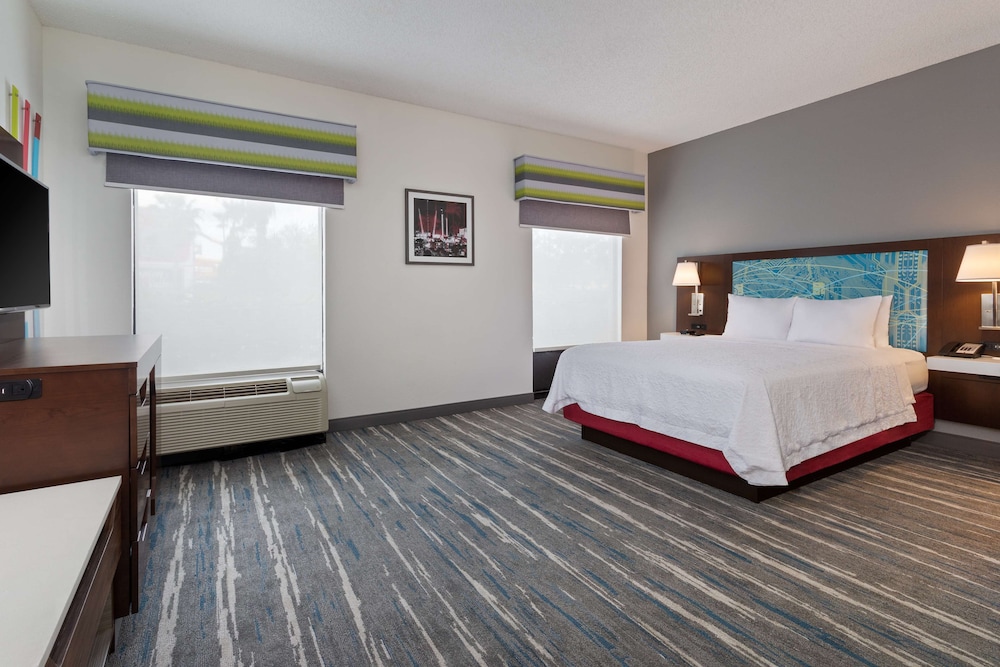 Hampton Inn & Suites Orlando Intl Dr N - photo 12
