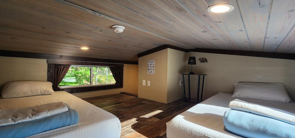 Emberglow Outdoor Resort - photo 16