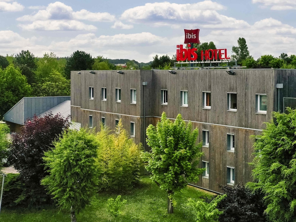 ibis Nemours - carbon neutral hotel in Nemours