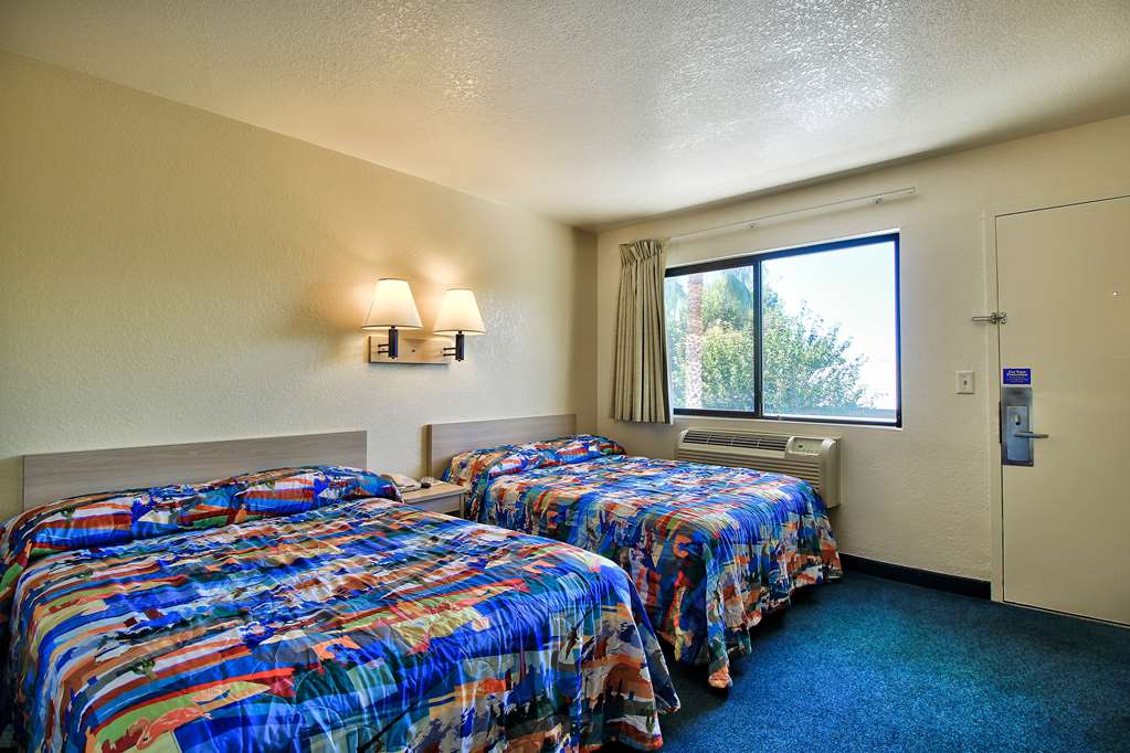 Motel6 Nogales AZ Mariposa Road - photo 16