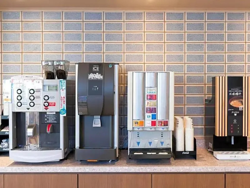 Super Hotel Marugame Ekimae - carbon neutral hotel in Marugame