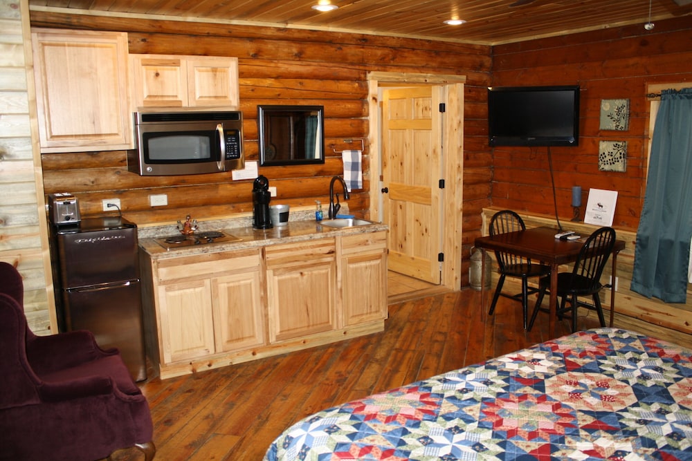 The Historic Wapiti Lodge - photo 79