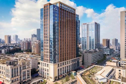 Chengdu Southwest Jiaotongda Shawan Subway Station Atour Hotel — 4-Star Luxury Hotel in Chengdu, People's Republic of China