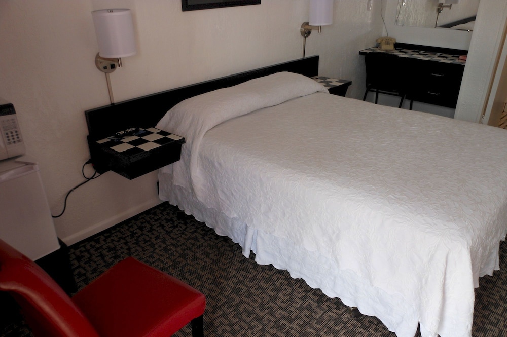 Rocket Motel - photo 11