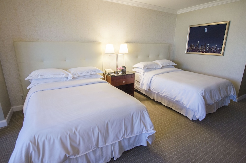 Hilton Los Angeles Universal City - photo 8