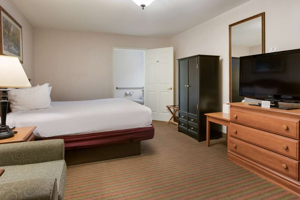 SureStay Hotel By Best Western Leesville - photo 8