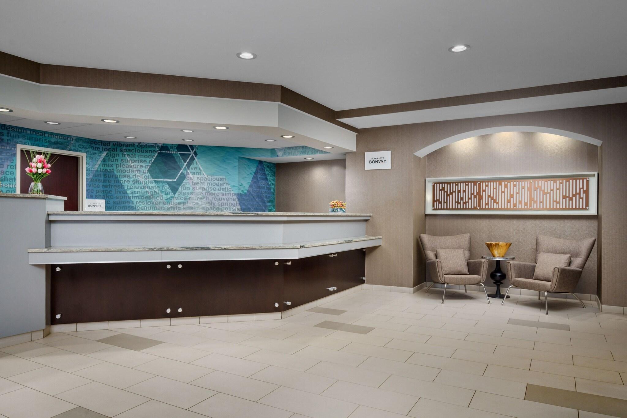 SpringHill Suites Manchester Boston Regional Airport - photo 8