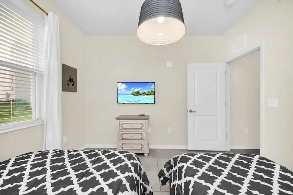 3131 PD Luxury 3 bed Condo in Storey Lake Resort - photo 6