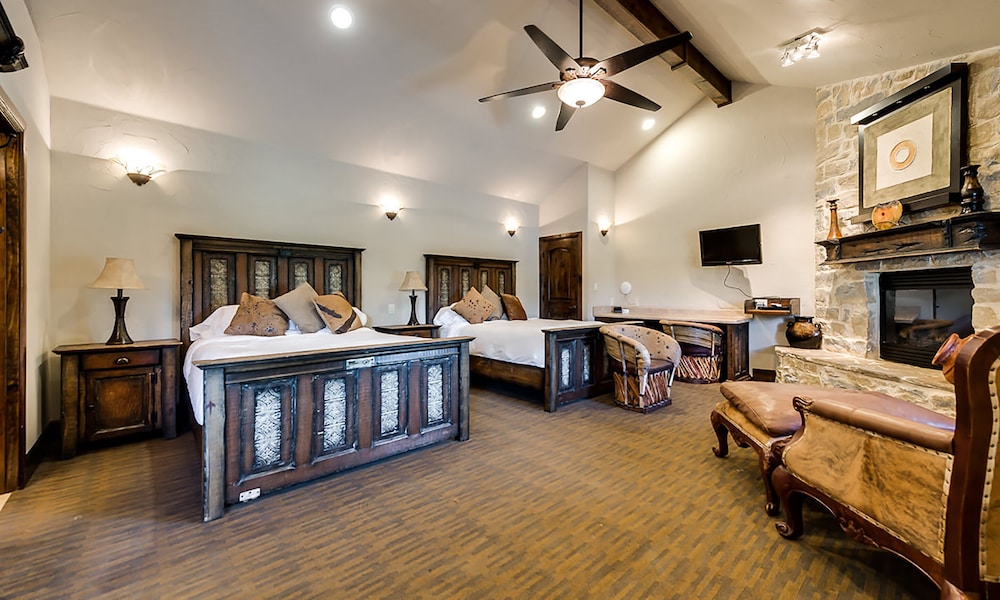 Rustic Creek Ranch Resort - photo 21
