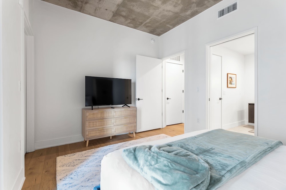 Austin Condo Hotel - photo 205