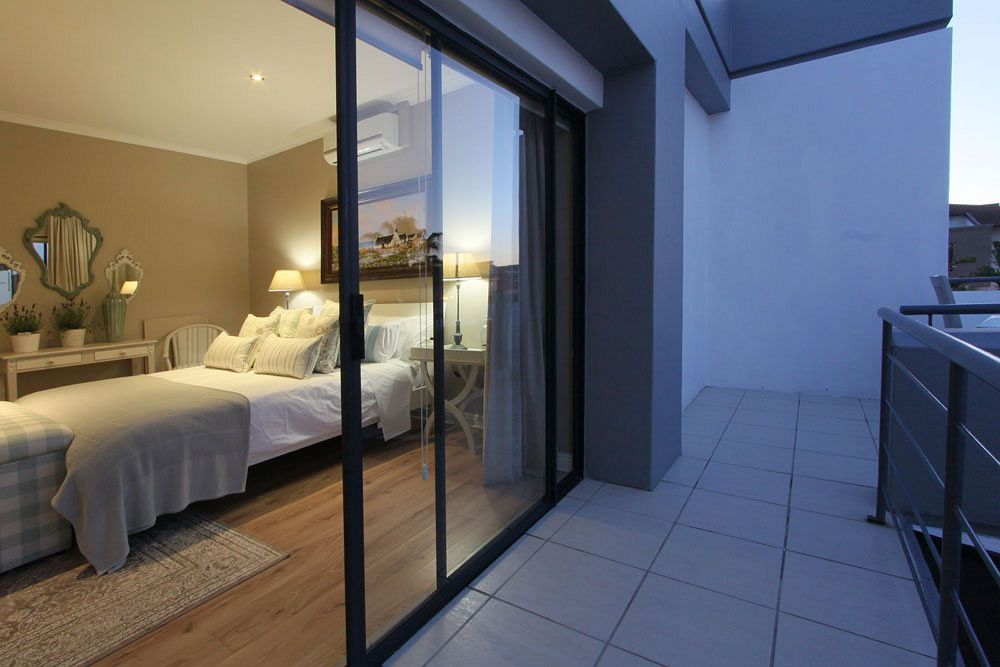Sunset Beach Lodge & Spa