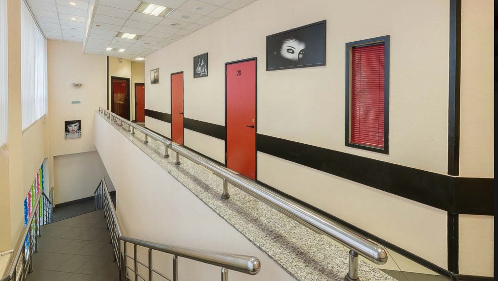 Obshchezhitie Absolyut - carbon neutral hotel in Moscow