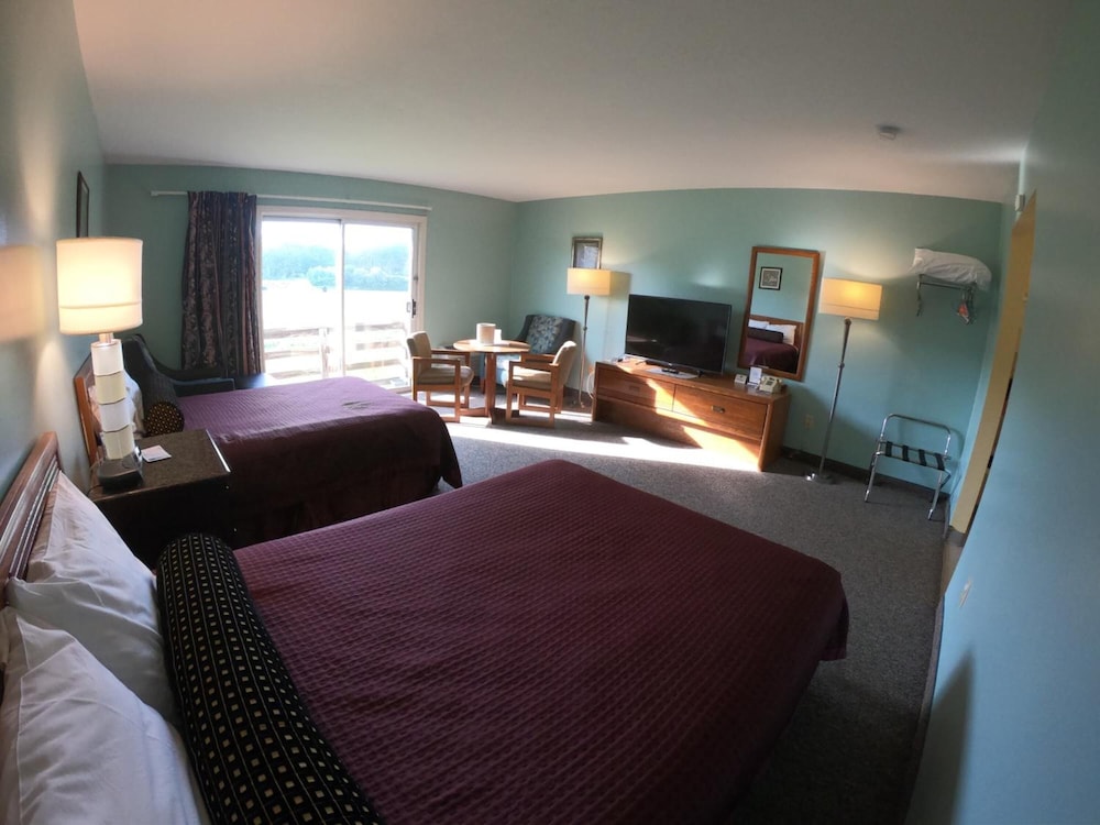 Copper Lantern Motor Lodge - photo 20