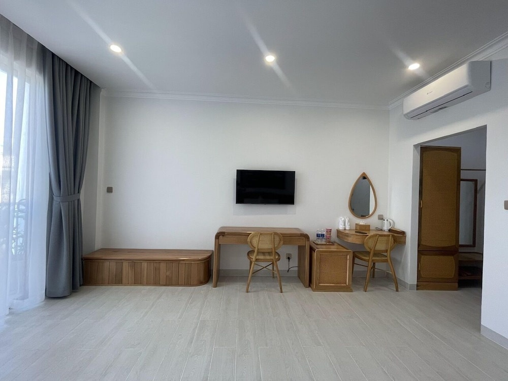 Holiday Hotel Phan Thiết - last minute hotel in Phan Thiet