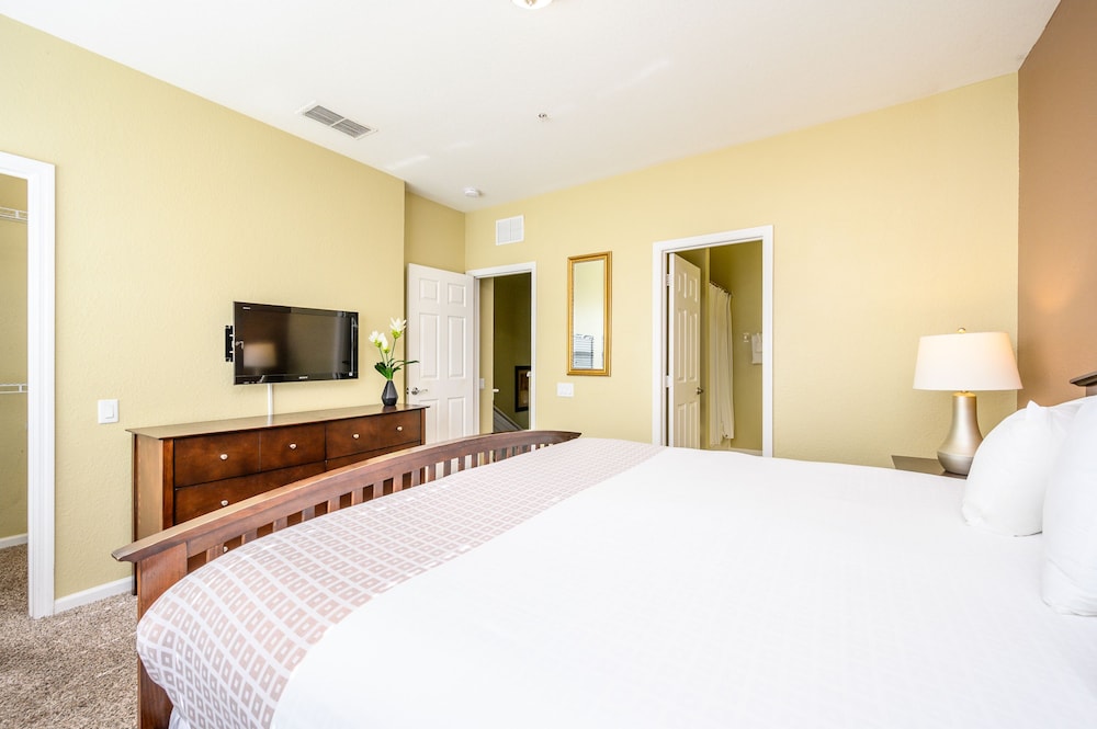 Vista Cay Resort Direct Townhomes by Millennium Management - photo 60