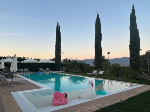 Agriturismo La Corte Dei Cavalieri — 4-Star Luxury Hotel in Montefalco, Italy
