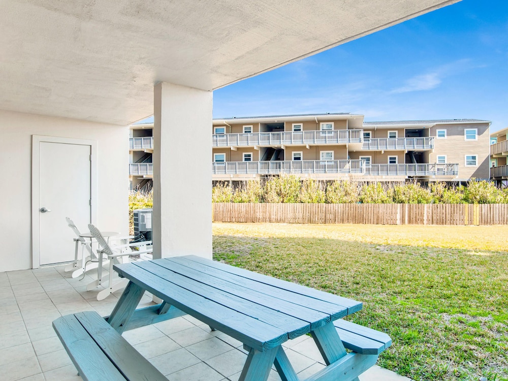 Regency Towers by Southern Vacation Rentals - photo 452