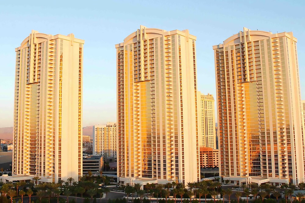 888 Two Bedroom Balcony Suite at Signature Condo Hotel - photo 65