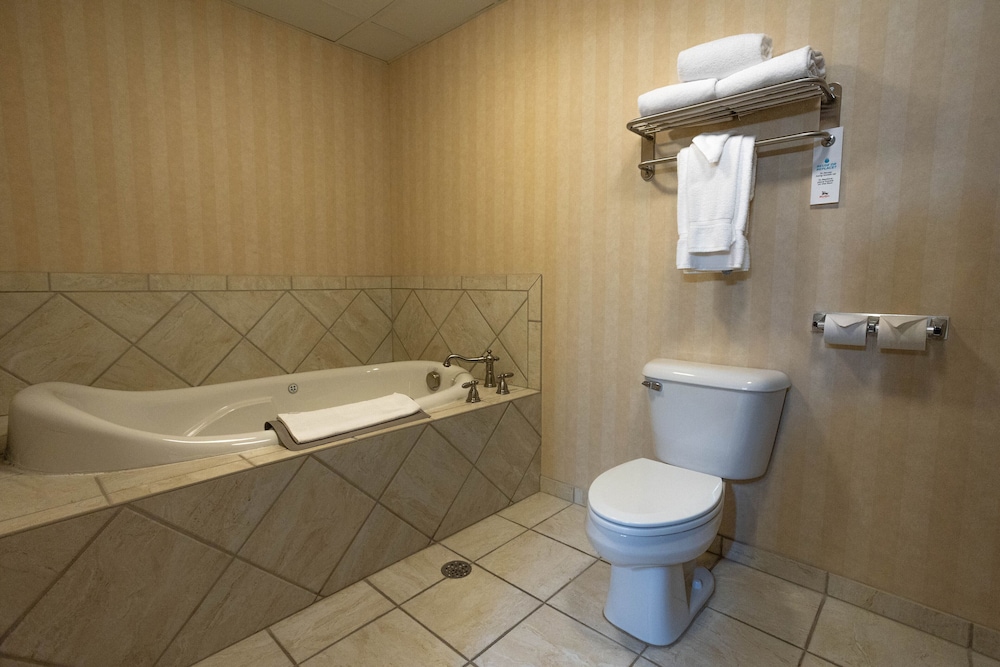 Wind River Hotel and Casino - photo 16