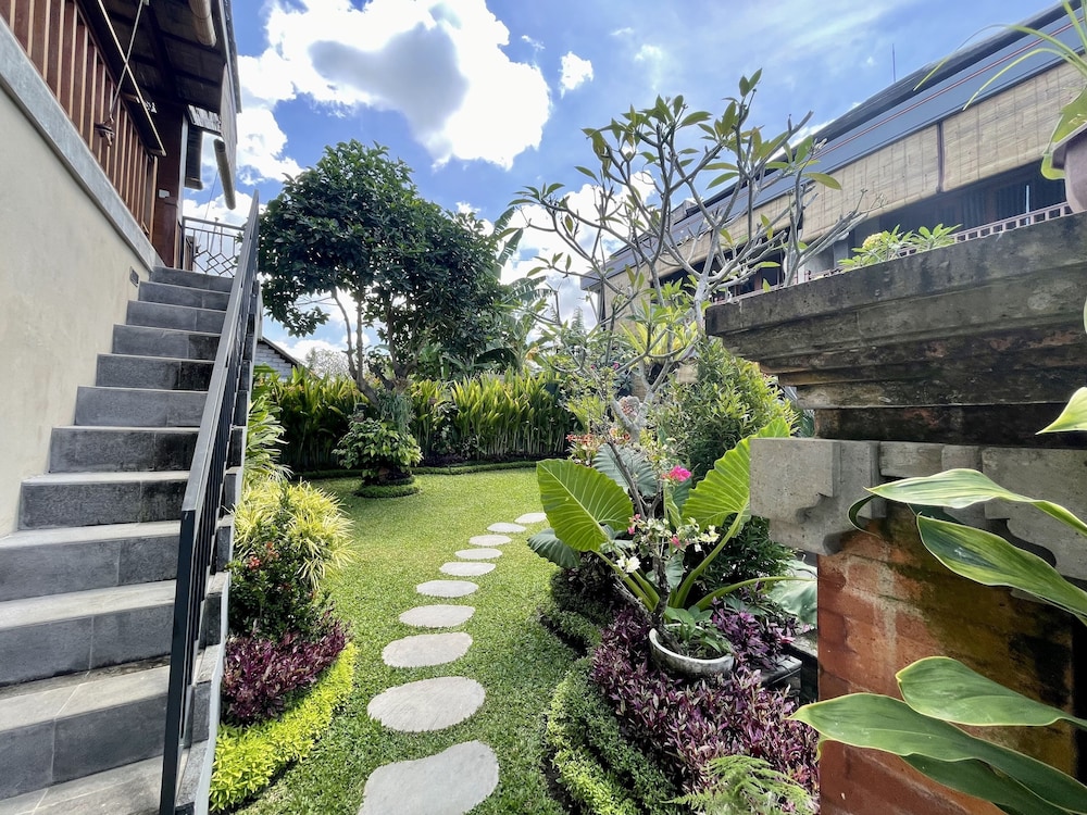 Sari Murni — Ubud — photo 3