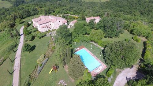 Borgo Fastelli House in historical Borgo in Tuscany Quercia — 4-Star Luxury Hotel in Sarteano, Italy